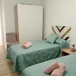 Amor, Emocion Y Mas, Autentico Apartamento Centrico Climatizado,Con Wifi, Cercano A La Catedral Y Estaciones